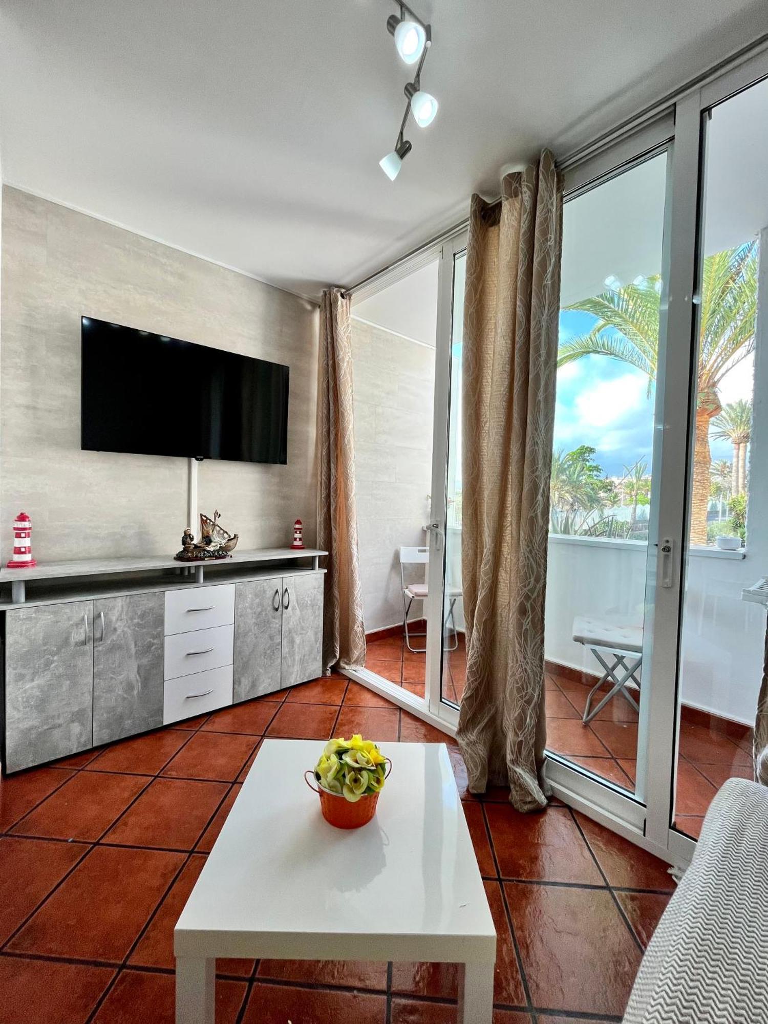 Primavera Holiday Apartment Arona  Extérieur photo